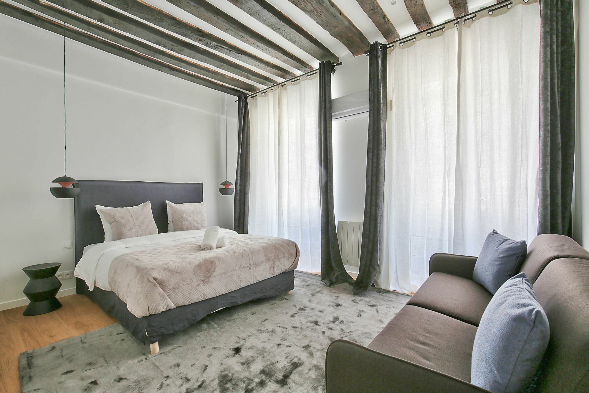 69 - Authentic Parisian Home מראה חיצוני תמונה
